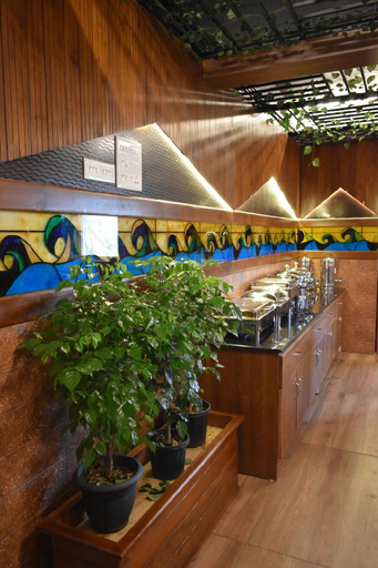 Food & Drinks 5, Grand Residency and Resort, Thiruvananthapuram