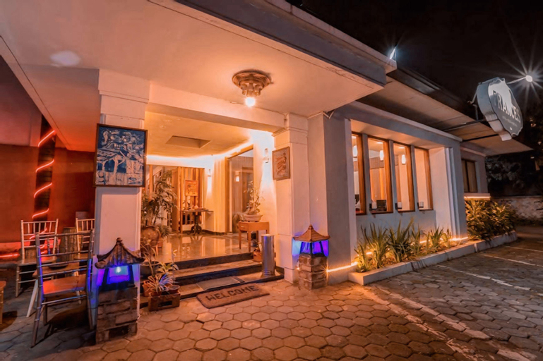 Yaemal Frances Hotel, Bandung