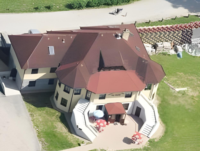 Others 4, Penzion - Restaurace Na Myte, Tábor