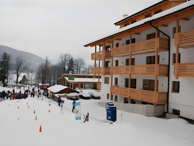 Others 5, Apart Ideal, Reutte