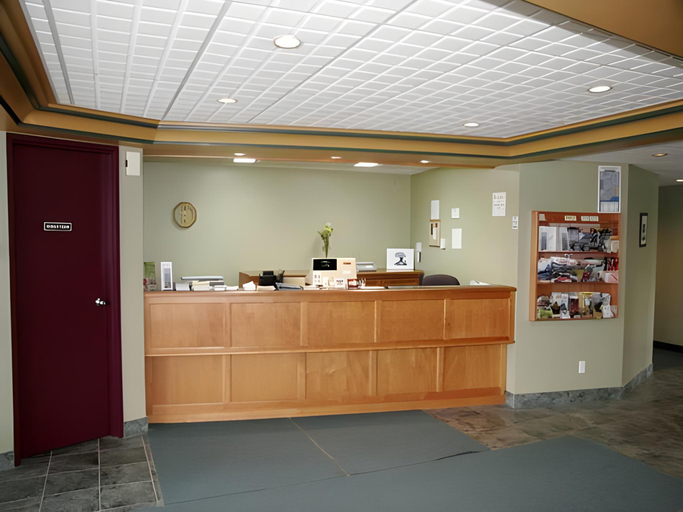 Others 2, Hotel Le Portneuvois, Portneuf