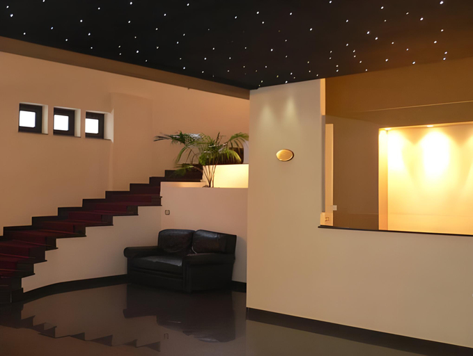 Others 5, Residence San Martino, Messina