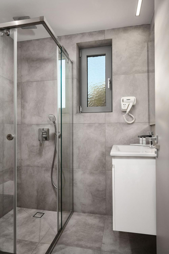 Bathroom 5, Quattro Suites, Peloponnese