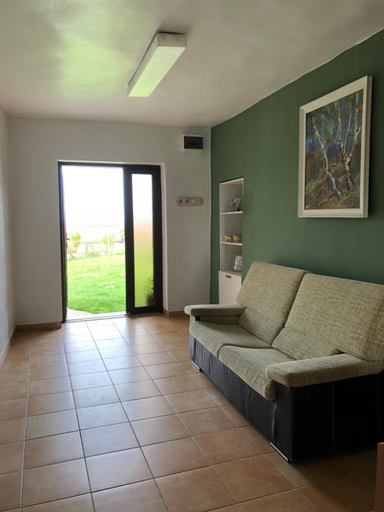 Public Area 2, Casa de Vacanta Potoc - poarta ta spre Cheile Nerei, Sasca Montana