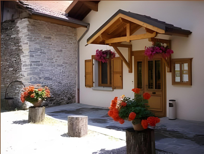 Others 3, Ferme Auberge du Bessard, Isère