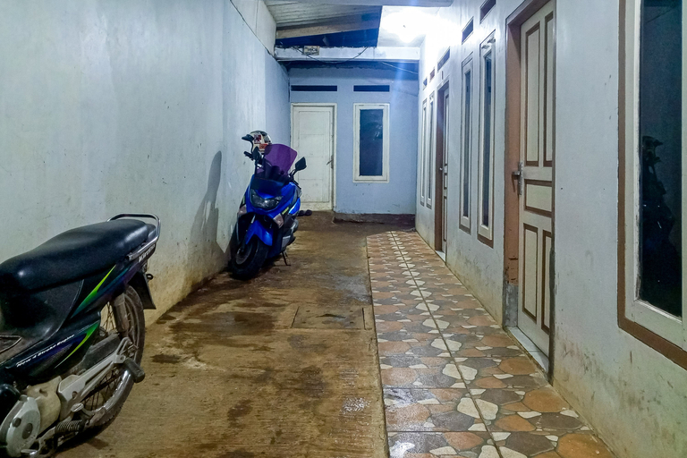 Exterior & Views 2, Bima Homestay Puncak RedPartner, Bogor