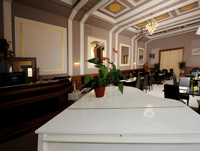 Food & Drinks 4, Hotel Zlata Stika, Pardubice