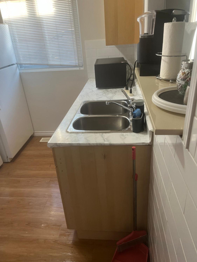 Others 3, 2plex, Choose, 1of 2 entire units apparts, Hamilton