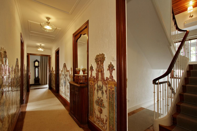 Public Area 2, Villa das Rosas, Sintra