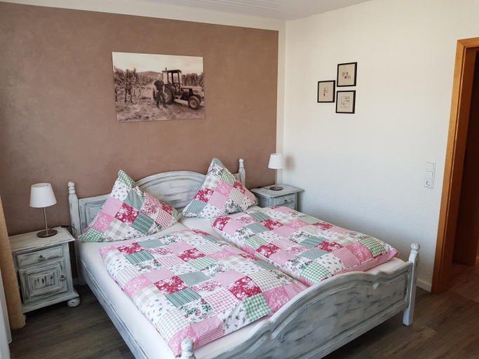 Others 3, Gastehaus Vinum Doppelzimmer, Trier-Saarburg