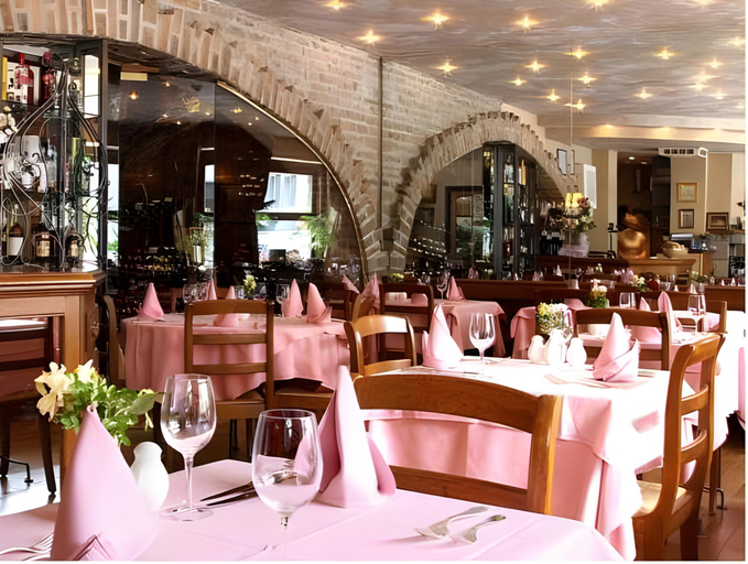 Food & Drinks 4, Logis Hotel Du Midi, Luxembourg
