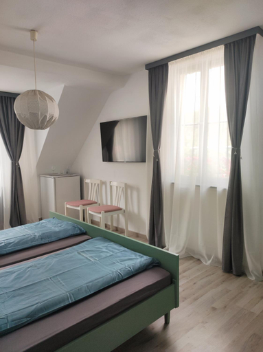 Bedroom 9