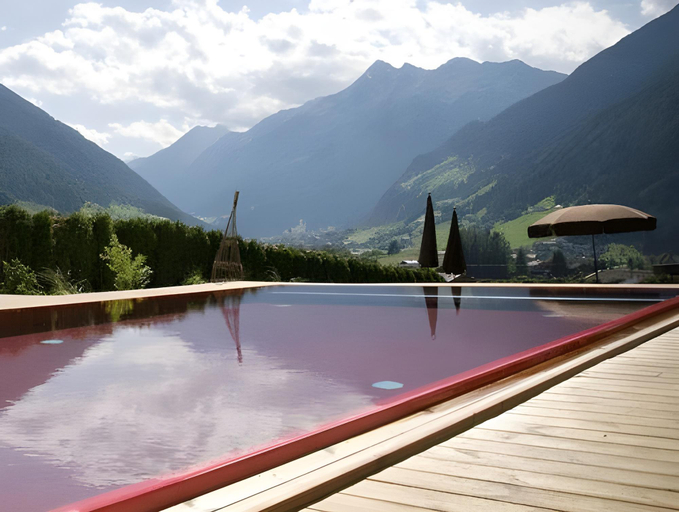 Sport & Beauty 5, ERIKA Pure Panoramahotel inklusive Stubai Super Card von Mai bis Oktober - Montag bis Samstag inklus, Innsbruck Land