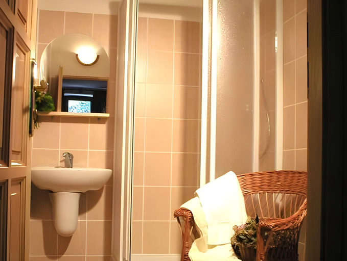 Bathroom 2, Penzion Slalom, Poprad
