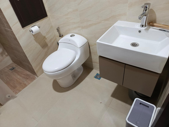 Bathroom 2, Family Holiday Fun APT Netflix by MESA, Batam