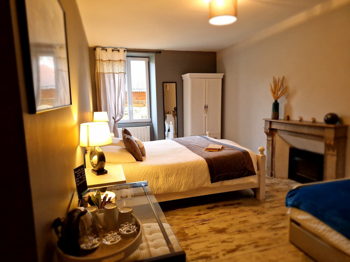 Bedroom 4, Une autre maison, Jura