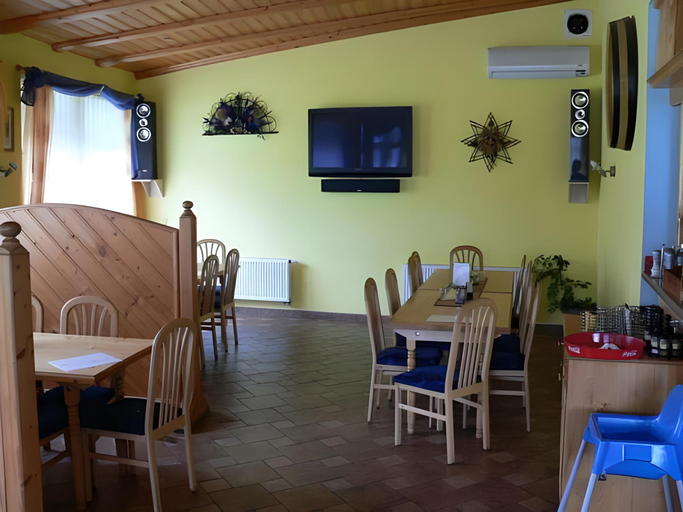 Food & Drinks 2, Penzion restaurace U Svabku, Tachov
