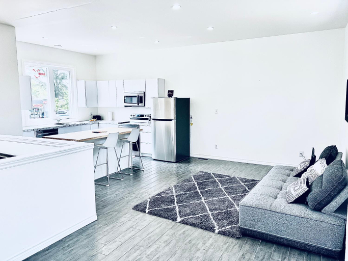Others 3, LaVida Exclusive Guest House (Rm #3), Middlesex
