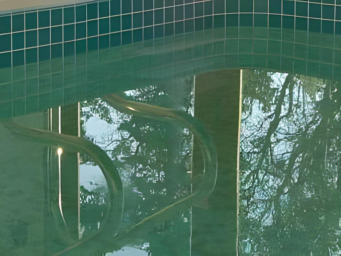 Sport & Beauty 4, Mayne Island Resort, Capital