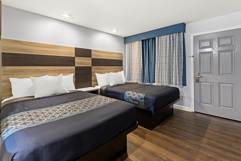 Bedroom 10