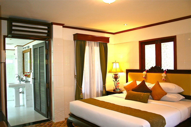 Bedroom 8