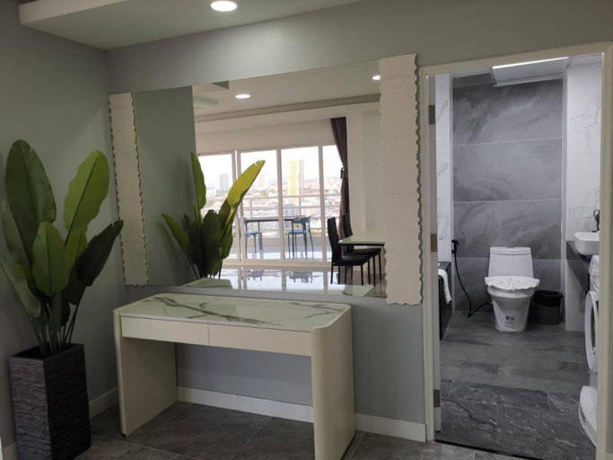 Bathroom 5