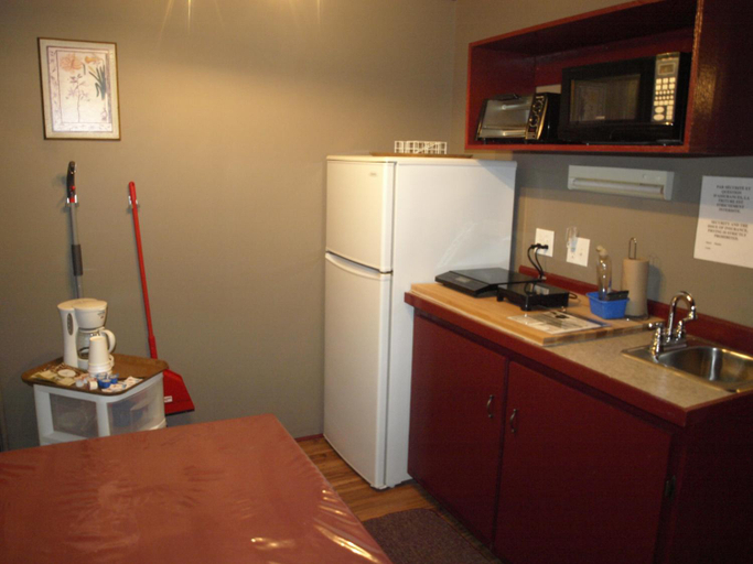 Others 5, Auberge La Vieille École, La Haute-Gaspésie