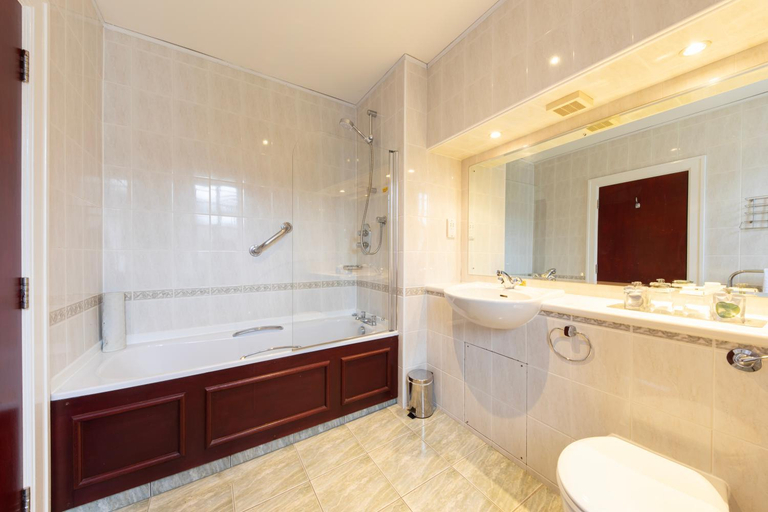 Bathroom 3, Bank House Pitlochry, Perthshire and Kinross