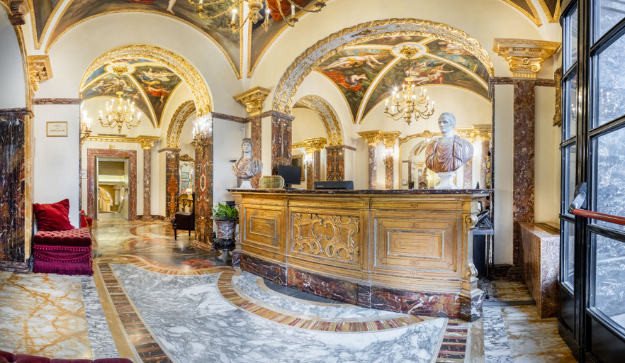 Others 2, Des Epoques Hotel, Rome