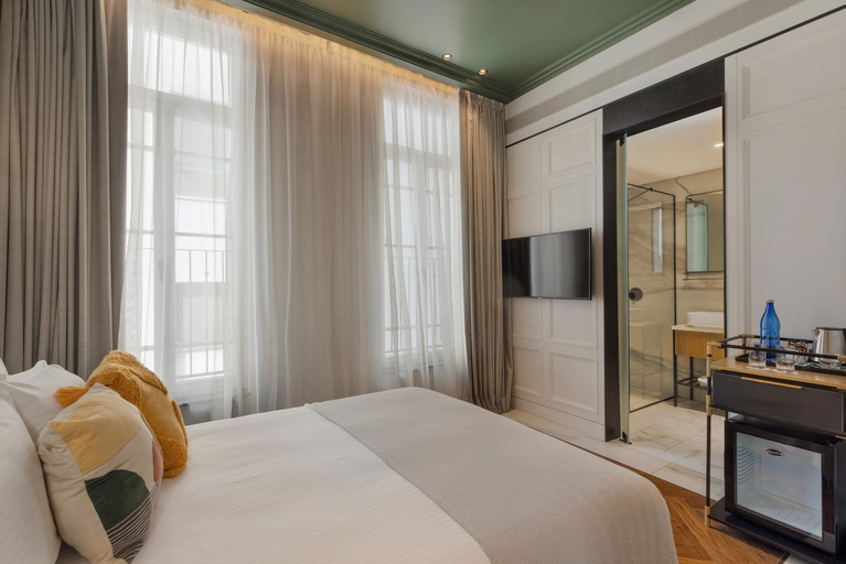 Bedroom 4, Alberto Hotel by Isrotel Design