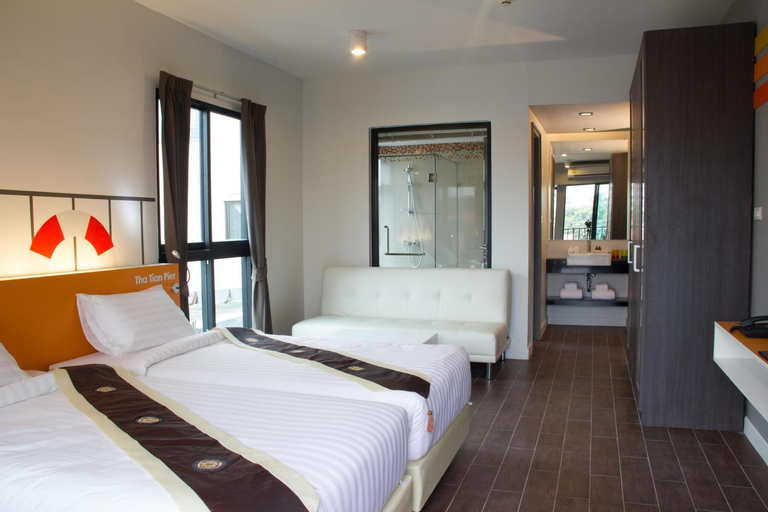 Bedroom 16