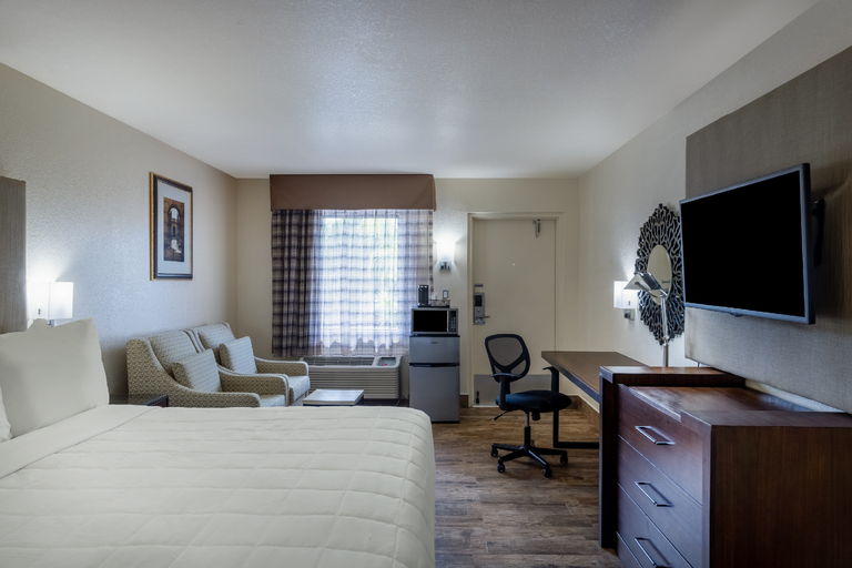 Bedroom 9