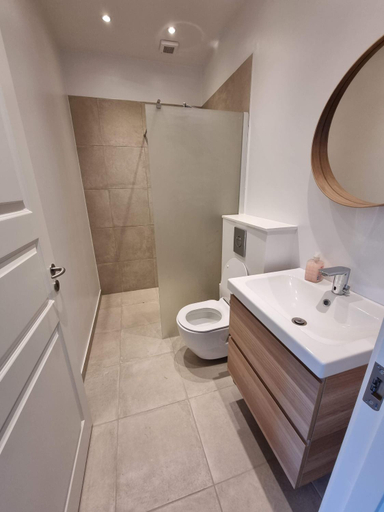 Bathroom, Bandholm Bed and Breakfast, Lolland
