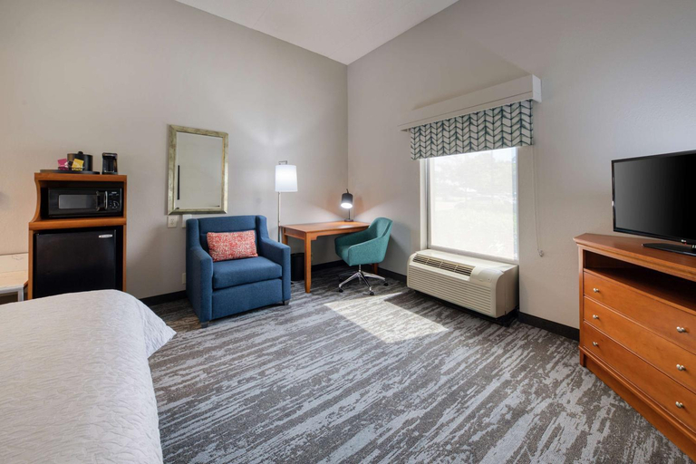 Bedroom 24