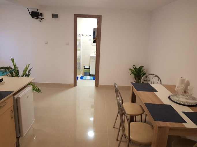 Others 5, Georgiana Apartments, Timisoara