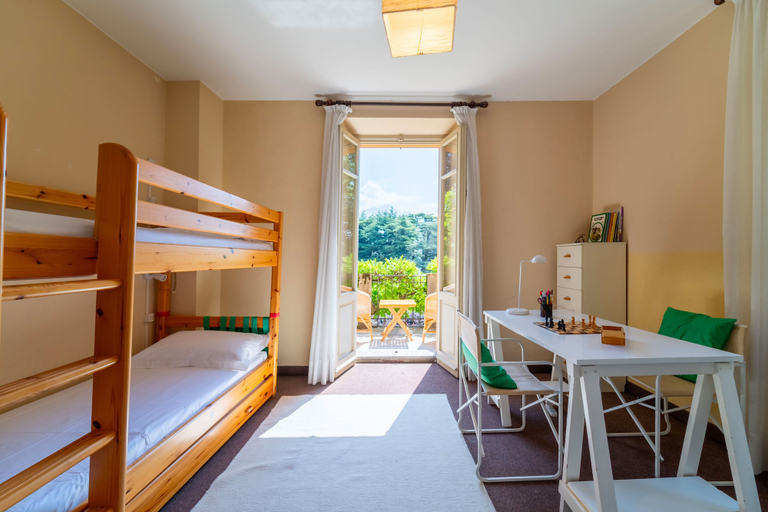 Bedroom 3, A due passi dal Belvedere by Wonderful Italy, Como