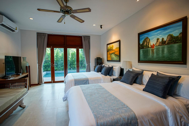 Bedroom 12