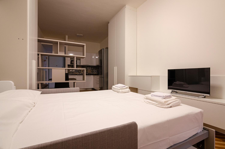 Bedroom 2, UGO BASSI LUX apartment, Bologna