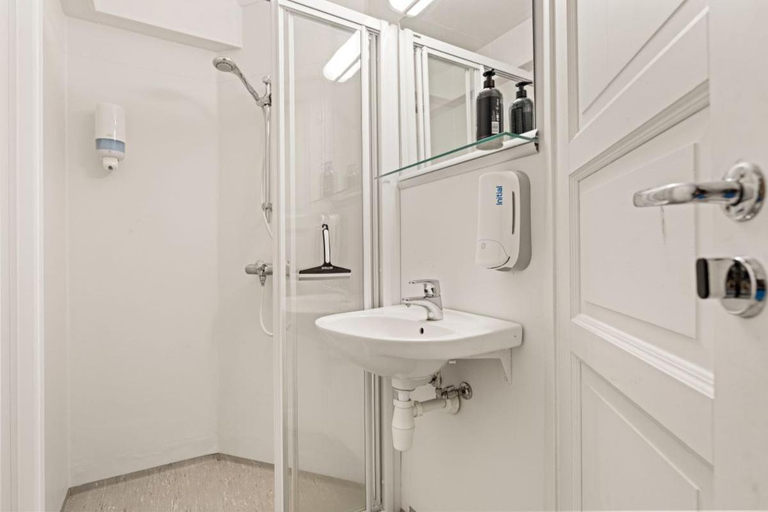 Bathroom 4, Fengselshotellet, Arendal