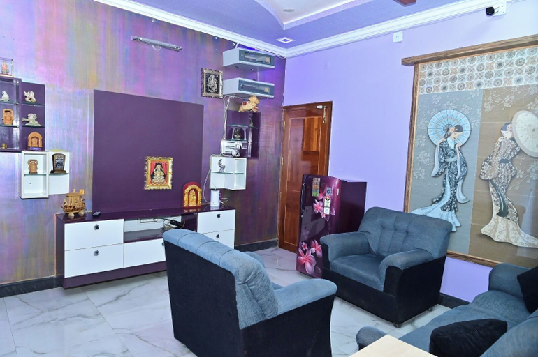 Others 5, Mayur Shines, Bangalore
