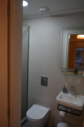 Bathroom 4, Hotel Lefka Ori - City Rooms, Crete