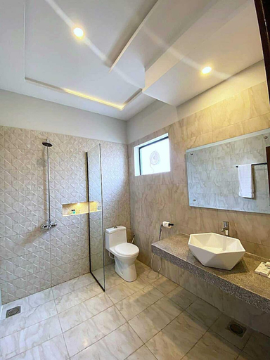Bathroom 4, Grand Shalimar Hotel Multan, Multan