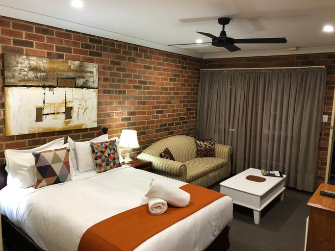 Bedroom 14