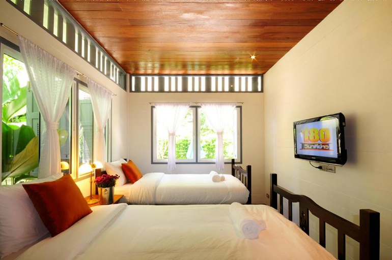 Bedroom 11