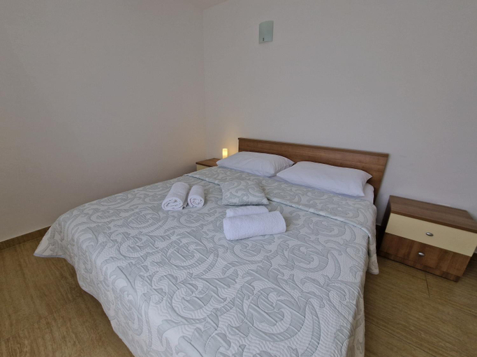 Others 3, Apartments Maslina, Baška