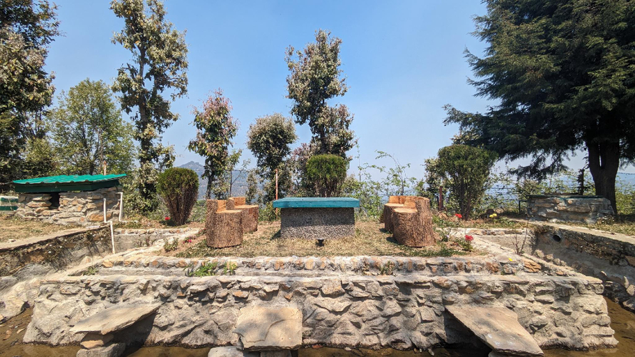 Others 5, Shoonya Mukteshwar, Nainital