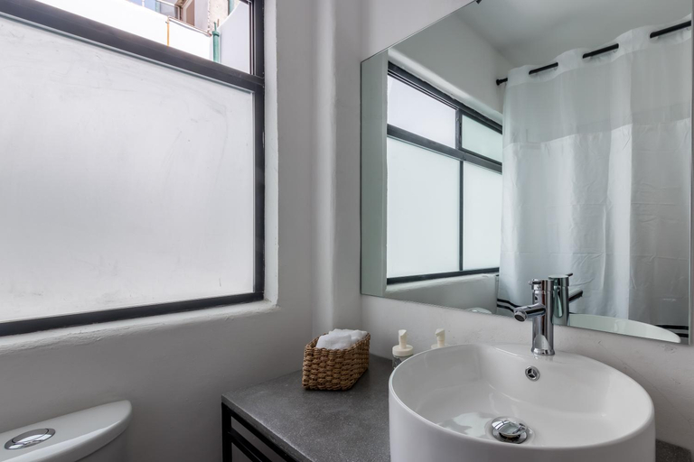 Bathroom 2, Amalli, Refugio Urbano, Mexico City