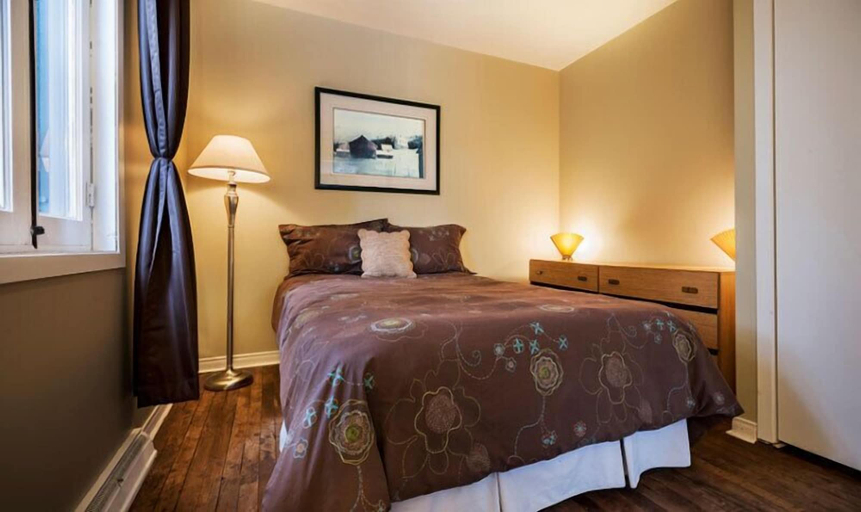 Bedroom 2, auberge du vieux foyer, Les Laurentides