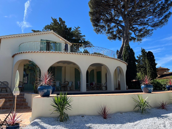 Exterior & Views 1, Maison d'Orange - La Pinede, Var