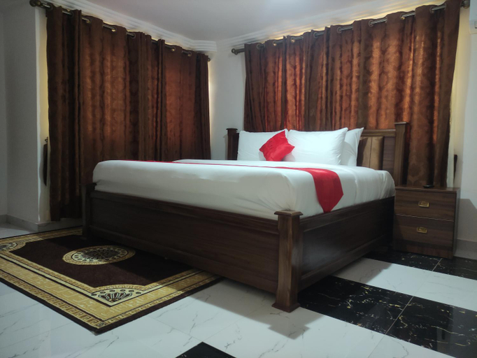 Bedroom 4, Bassi Hotel, Shama Ahanta East